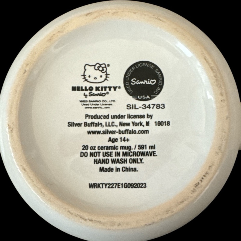 Hello Kitty Ceramic Mug Base - Picture 2 of 3